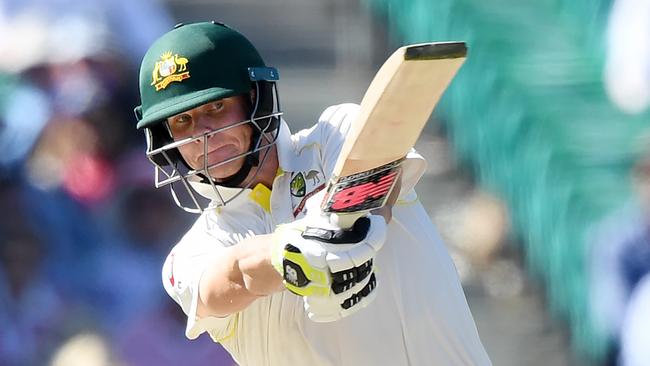 Australia's Steve Smith hits a four during Day 2 of the Fifth Test cricket match between Australia and England at the Sydney Cricket Ground (SCG) in Sydney, Friday, January 5, 2018. (AAP Image/David Moir) NO ARCHIVING, EDITORIAL USE ONLY, IMAGES TO BE USED FOR NEWS REPORTING PURPOSES ONLY, NO COMMERCIAL USE WHATSOEVER, NO USE IN BOOKS WITHOUT PRIOR WRITTEN CONSENT FROM AAP