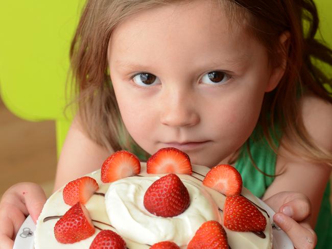 Homemade cakes at kinders are potential health hazards, the Knox council says.