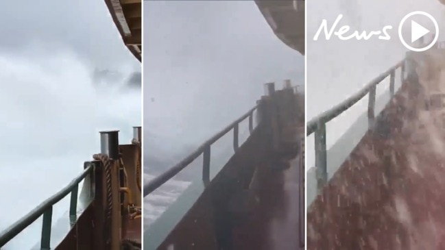 Wild weather: Ferries cancelled as waves smash Bondi Beach