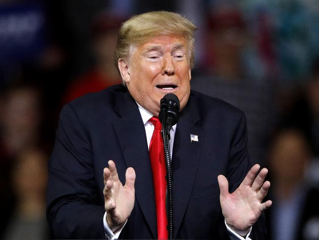 US President Donald Trump speaks to supporters at a rally in Kansas.