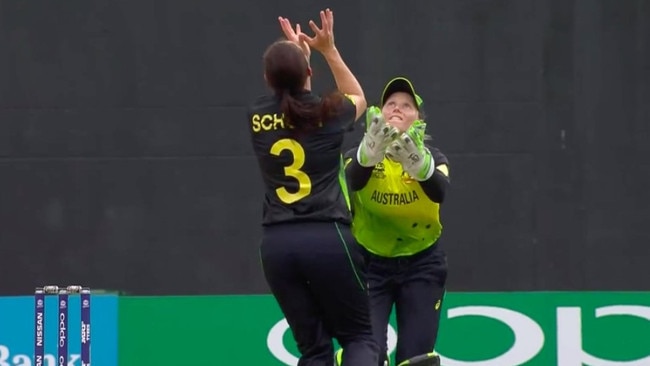 Alyssa Healy suffered a concussion when she crashed into Megan Schutt.