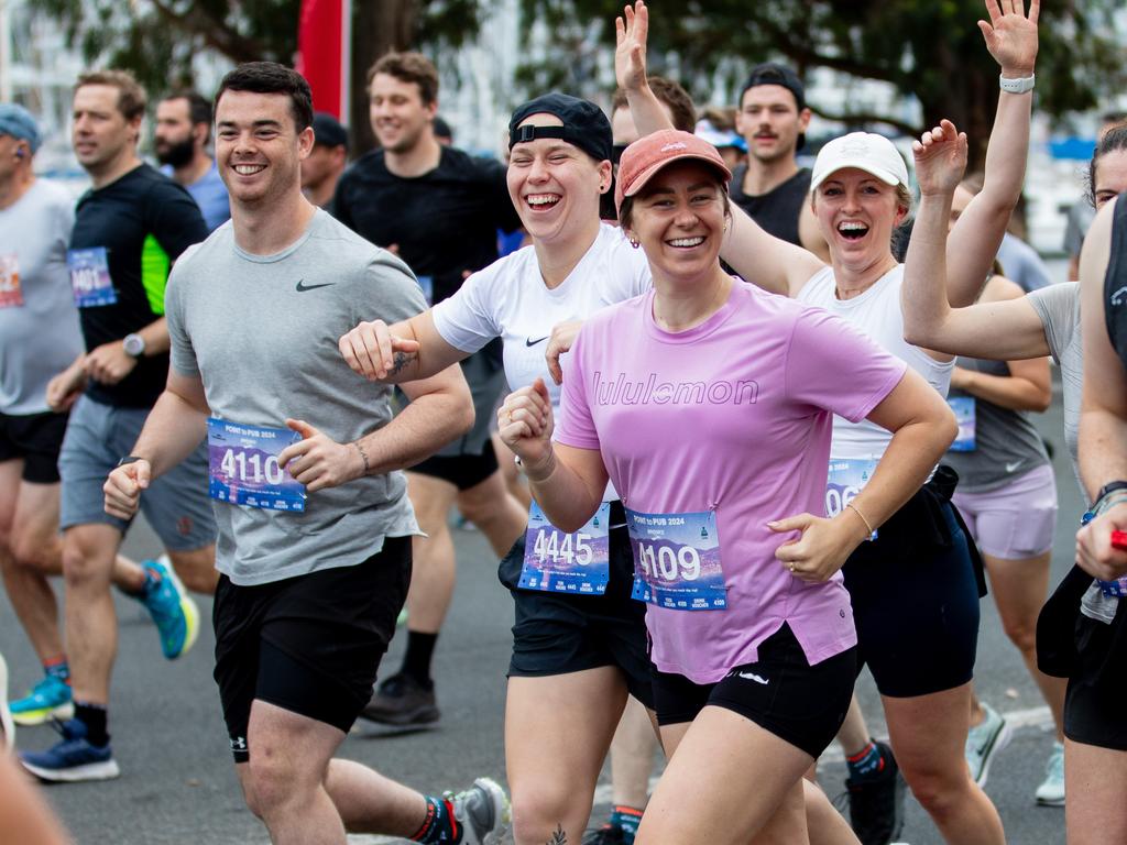 Runners Kobe Kemp, Erika Macintosh and Danielle Kannegeisser at the start of the Point to Pinnacle on Sunday 17th November 2024.Picture: Linda Higginson