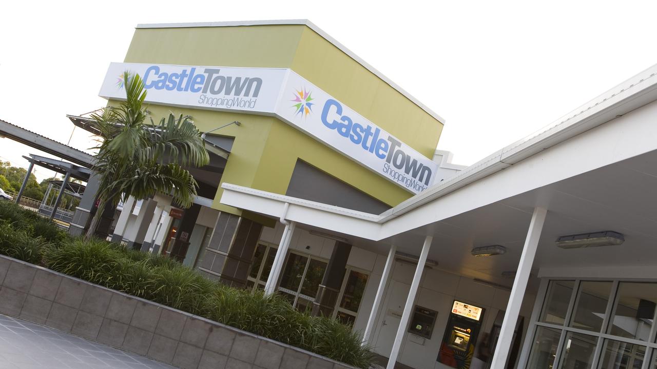 Lovisa castletown deals