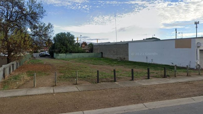 This vacant lot could become Murray Bridge’s next medical facility. Picture: Google Maps