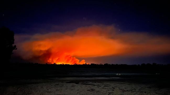 Bushfire north east of Tara facing Males Rd on Monday night, October 23 2023. Picture: contributed/Allan Bougoure