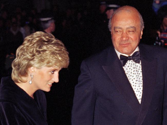 Diana, The Princess Of Wales & Mohamed Al Fayed Attend A Charity Gala Dinner At Harrods. (Photo by Antony Jones/UK Press via Getty Images)