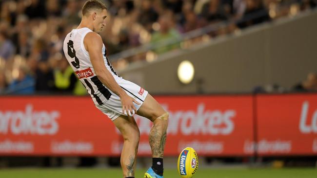 Jesse White of the Magpies scores a goal during the Round 2 AFL match between the Richmond Tigers and the Collingwood Magpies in 2017. Picture: Tracey Nearmy.