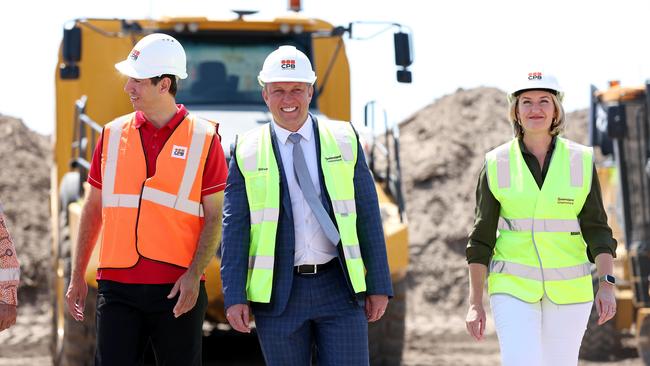 Premier Steven Miles, Health Minister Shannon Fentiman and Member for Bundaberg Tom Smith visit the site of the new Bundaberg hospital. Picture: Adam Head