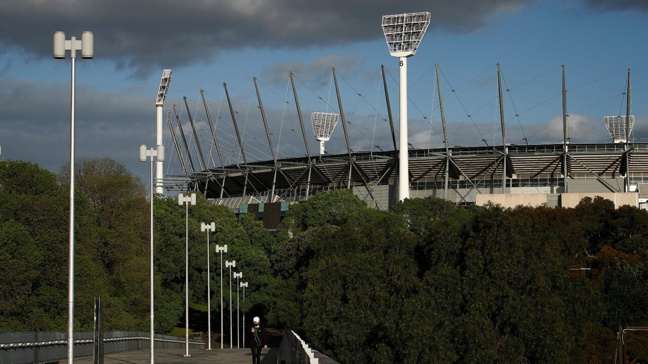 MCG, Chadstone Shopping Centre declared acquisition site for new positive case