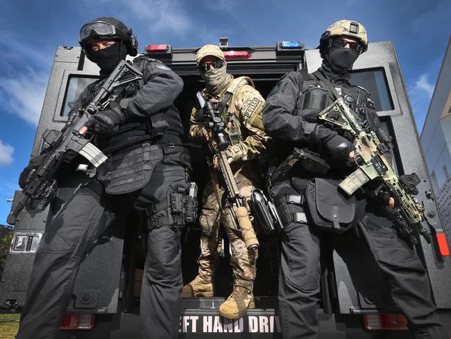 The Queensland Police Service (QPS) and Australian Defence Force (ADF) hold a capability demonstration for the Gold Coast 2018 Commonwealth Games at Broadwater Parklands. SERT squad members at the ready. Picture Glenn Hampson