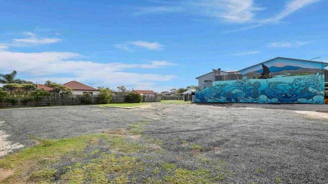 The block has been used as an informal carpark for 11 years.