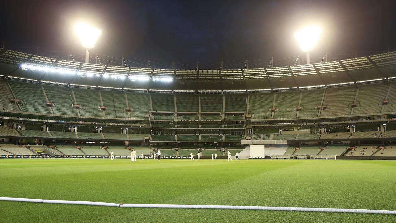 Could the Ashes finish under lights at the MCG? (Photo by Scott Barbour/Getty Images)