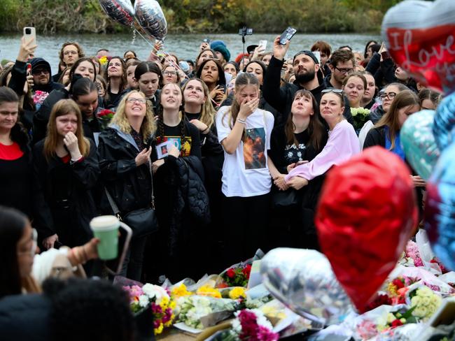 Fans gather in Hyde Park to hold a memorial event for One Direction singer Liam Payne on October 20, 2024 in London, England. Picture: Alishia Abodunde/Getty Images