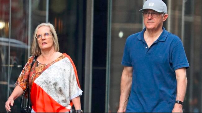 Mr and Mrs Personable in New York