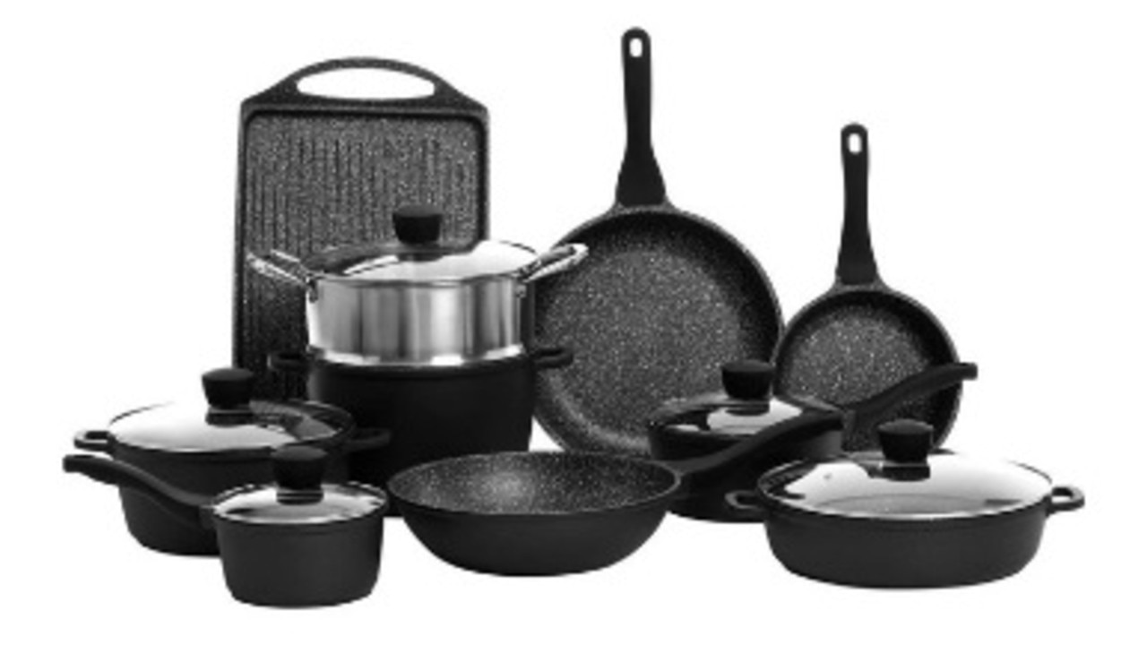 Shop massive savings on your favourite cookware brands at Myer.