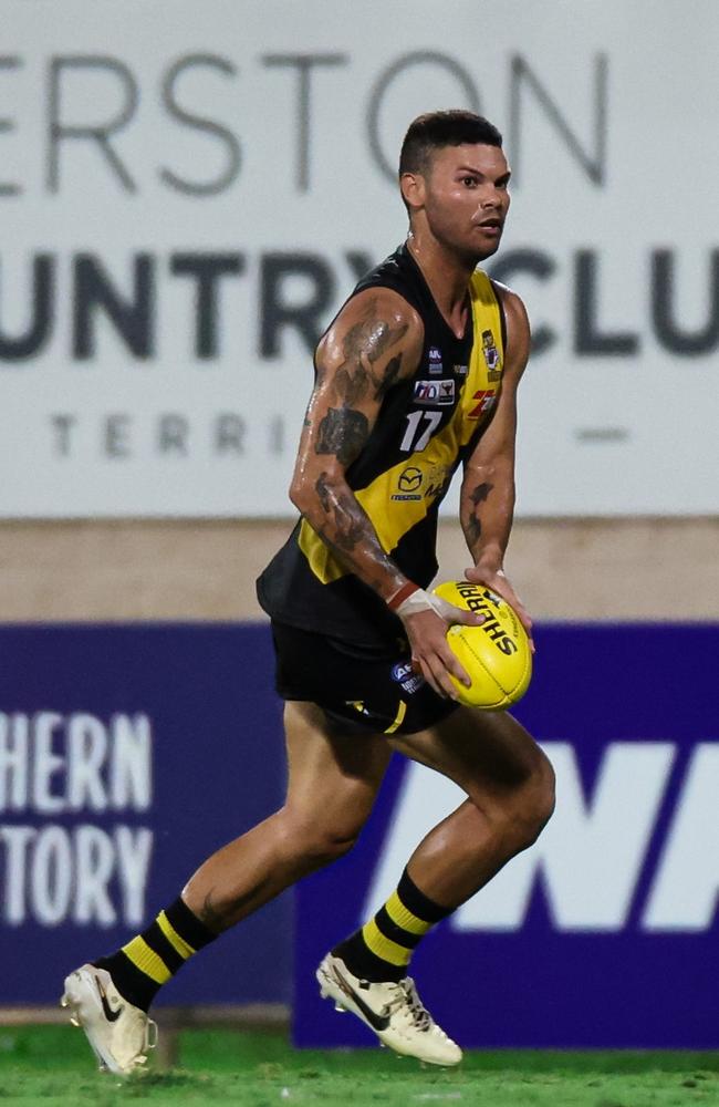 Brandan Parfitt playing for the Nightcliff Tigers in the 2024-25 NTFL season. Picture: Celina Whan / AFLNT Media