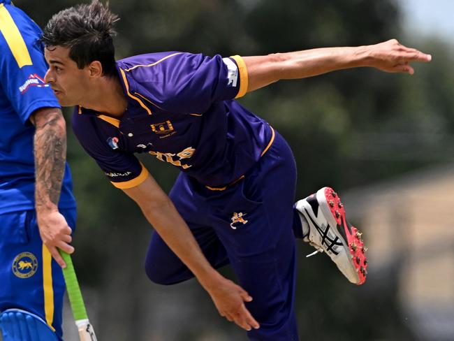 AltonaÃs captain Ben Davies during the VSDCA Altona v Taylors Lakes cricket match in Altona, Saturday, Jan. 6, 2024. Picture: Andy Brownbil