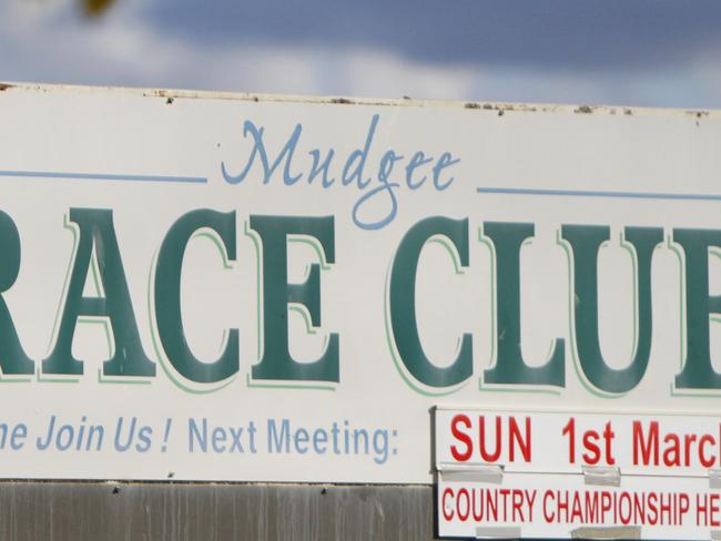 SUNDAY TELEGRAPH SPECIAL. MUST TALK WITH ST PIC ED JEFF DARMANIN BEFORE PUBLISHING Investigation into theft of large sums of money from alcohol sales after race meetings at Mudgee Racecourse. Mudgee Racecourse image.  NO BYLINE REQUESTED BY THE PHOTOGRAPHER.