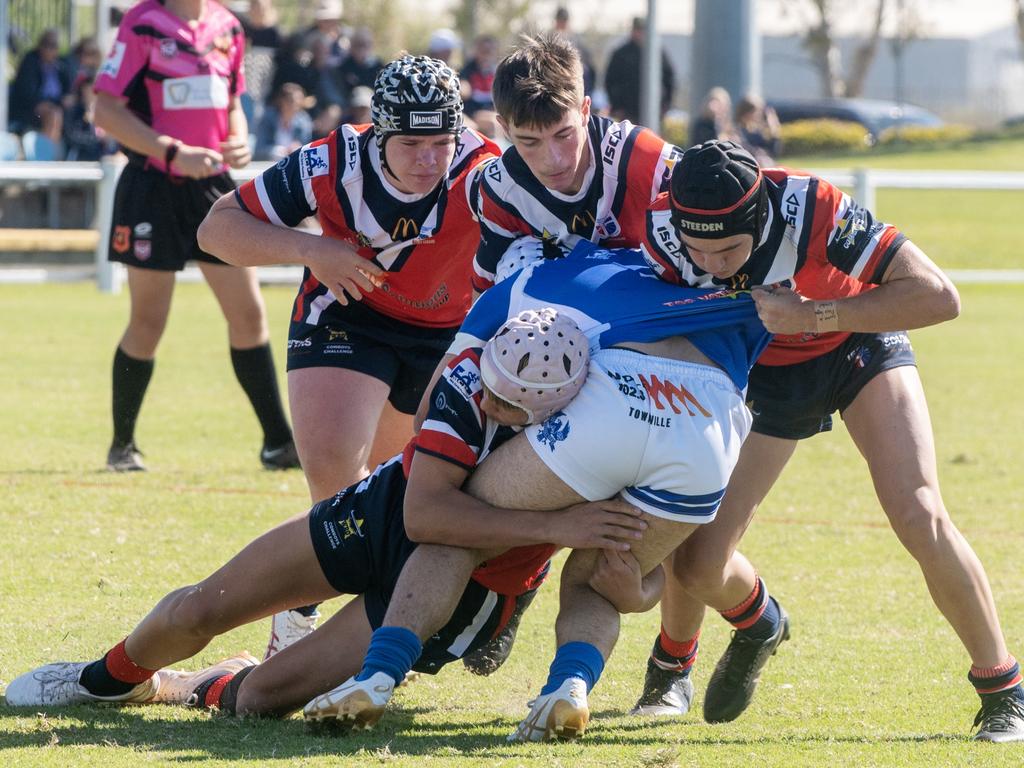 120+ FACES Schoolboys clash at the Aaron Payne Cup and Cowboys