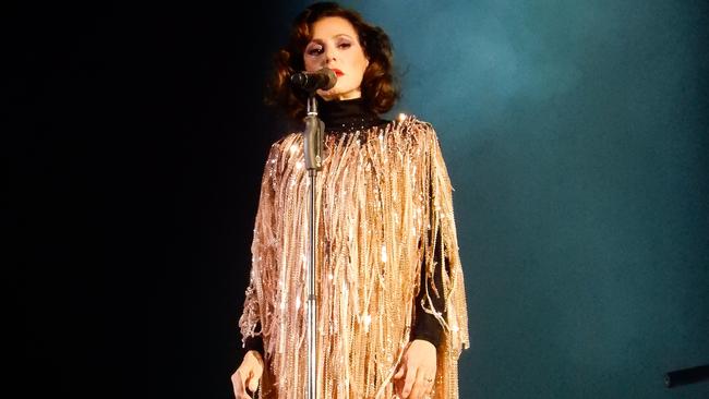 Tina Arena has a warning for her fans and their mobile phones. Picture: Julian Kiraga