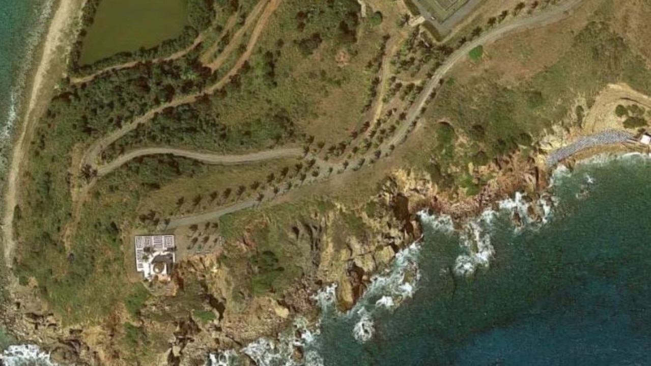 The main residence sits on the northeast point, and a pair of guesthouses occupy the northwest and southeast points. Picture: Google Maps