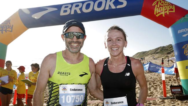 Bay to Surf Run 9km winners Stephen Dineen and Sarah Billings.