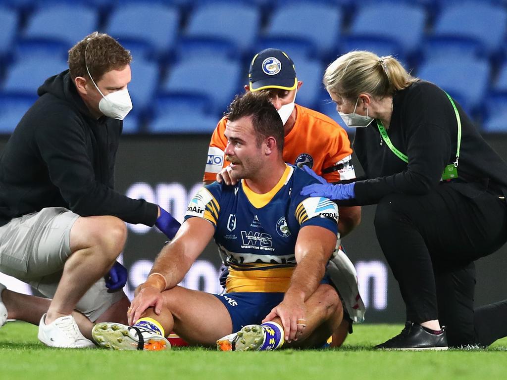 Medical staff attended to Hipgrave on the field. Picture: Chris Hyde/Getty Images