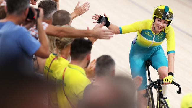 Amy Cure celebrates winning the women's scratch race final during cycling on day four of the Gold Coast 2018 Commonwealth Games at Anna Meares Velodrome. Picture: MATT KING/GETTY IMAGES