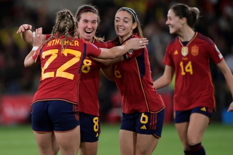 España, campeona del mundo, venció a Francia y se llevó el trofeo de la Liga de Naciones Femenina.