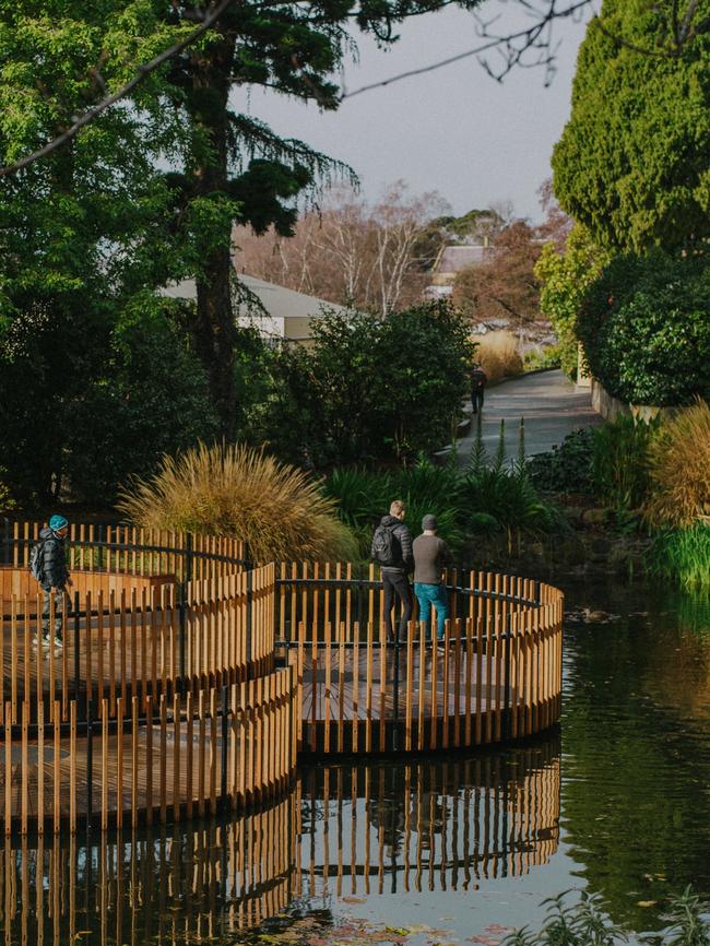 Summer is a good time to visit the Royal Tasmanian Botanical Gardens. Picture: Lusy Productions