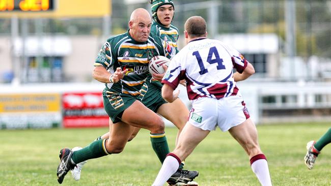 Danny Coburn playing for the Ipswich Jets in 2009.