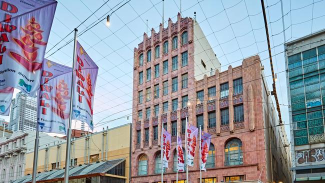 South African department store chain Woolworths Holdings has sold the David Jones menswear store on Melbourne’s famed Bourke Street mall.