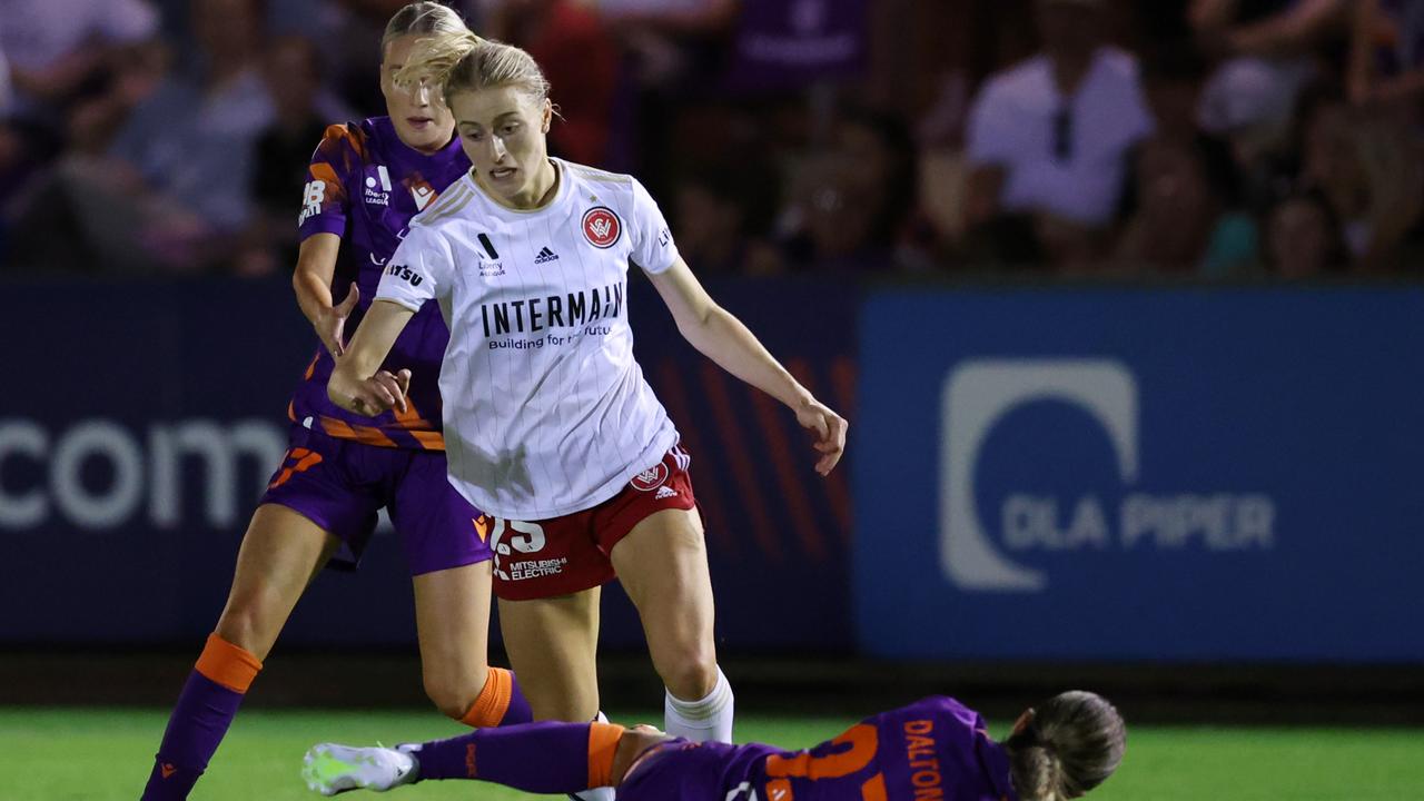 Caspers scored five goals for the Wanderers in the 2023/24 season. (Photo by Will Russell/Getty Images)