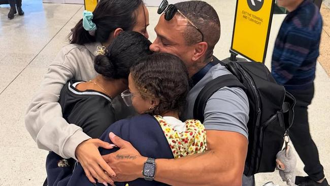 A teary farewell hug at Brisbane Airport as Kat, Jonathan and Deja say goodbye to Latisha before starting their new life in LA. Picture: Instagram.