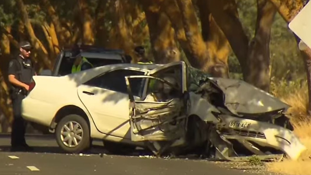 Woman dies after serious crash in the Barossa