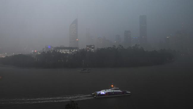 BRISBANE, AUSTRALIA - NewsWire Photos - MAY 12, 2021.Storm clouds gather over Brisbane's CBD as severe storms are predicted to hit Qld south-east, with Brisbane to receive up to 40mm of rain.Picture: NCA NewsWire / Dan Peled