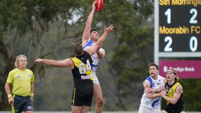 SFNL: Moorabbin Kangaroos’ Joshua Gover wins the tap. Picture: Valeriu Campan