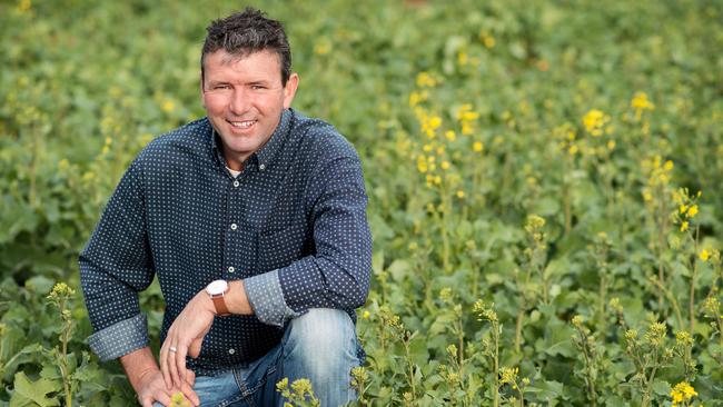 “It does feel as if there has been a breakdown at a government level,” the chairman of industry lobby group, GrainGrowers, Brett Hosking told The Australian.