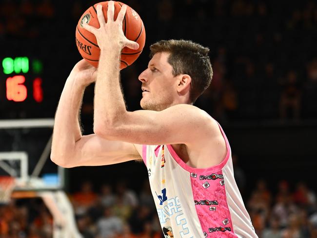 Cam Gliddon set to launch — a familiar sight for NBL fans over the past 12 seasons. Picture: Getty Images