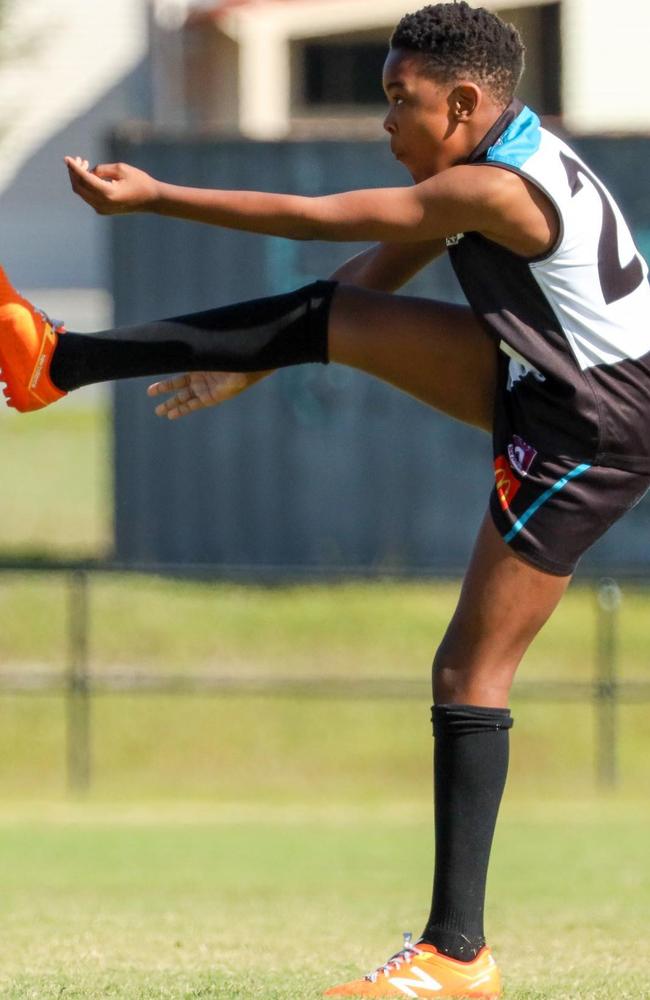 Collingwood Park AFL young-gun Christiano Cheneka. Photo credit: Lori Davidson @shotfromtheboundary