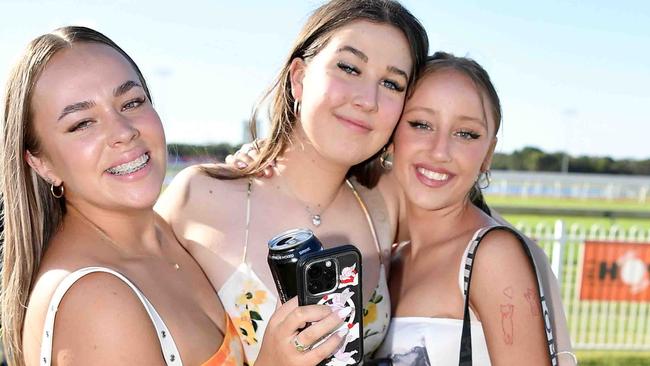 Abbey Yeung, Mikayla Selby and Mia Davies at Ladies Oaks Day, Caloundra. Picture: Patrick Woods.