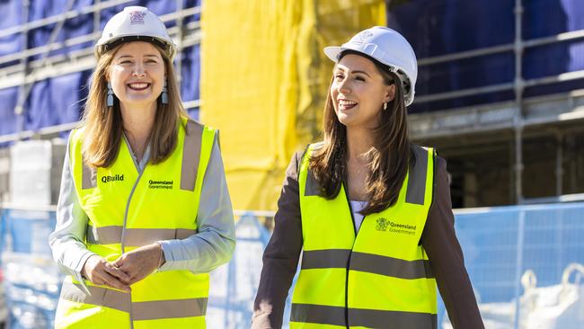 Housing Minister Julie Collins and Queensland Housing Minister Meaghan Scanlon visit a unit complex construction site in Alderney. Picture: Supplied