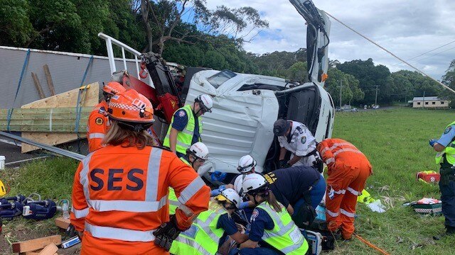 Truck rollover Wardell Road, Meerschaum Vale, November 4 2022.