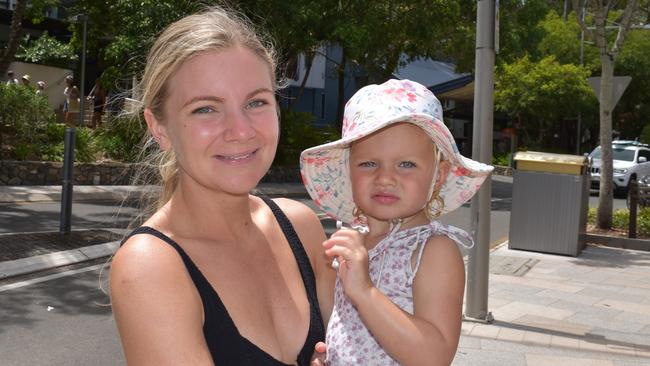 Mum Jaylee Willis with her daughter Malea Willis. Picture: Letea Cavander