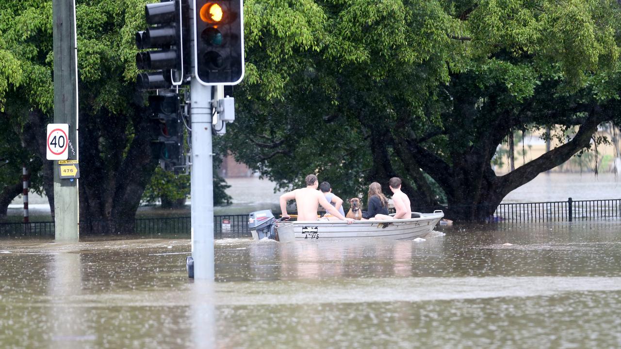 Baroona five ways at Milton. Picture: Steve Pohlner