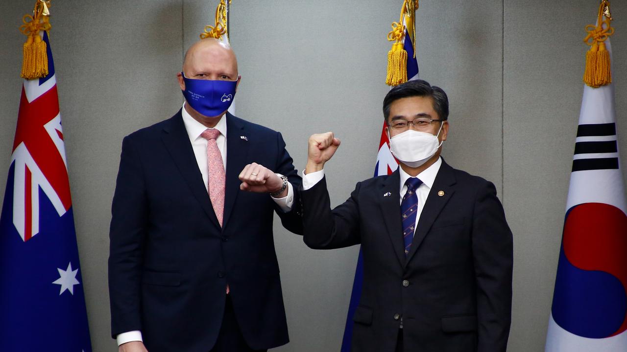 Peter Dutton met with South Korean Defence Minister Suh Wook (right) in Seoul, South Korea on September 13. Picture: Jeon Heon-Kyun/Getty