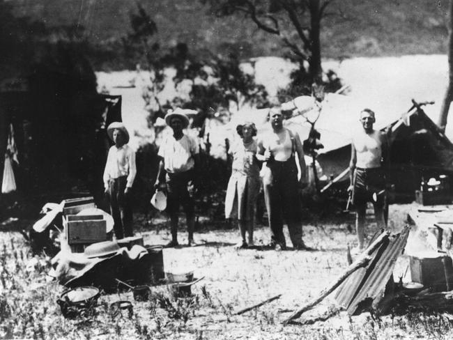 There wasn’t much to Pearl Beach in the circa 1920s when Evelyn Smith purchased the block. Image courtesy of Central Coast Library Service