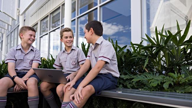 Ipswich Grammar School offers full, weekly and selective boarding.