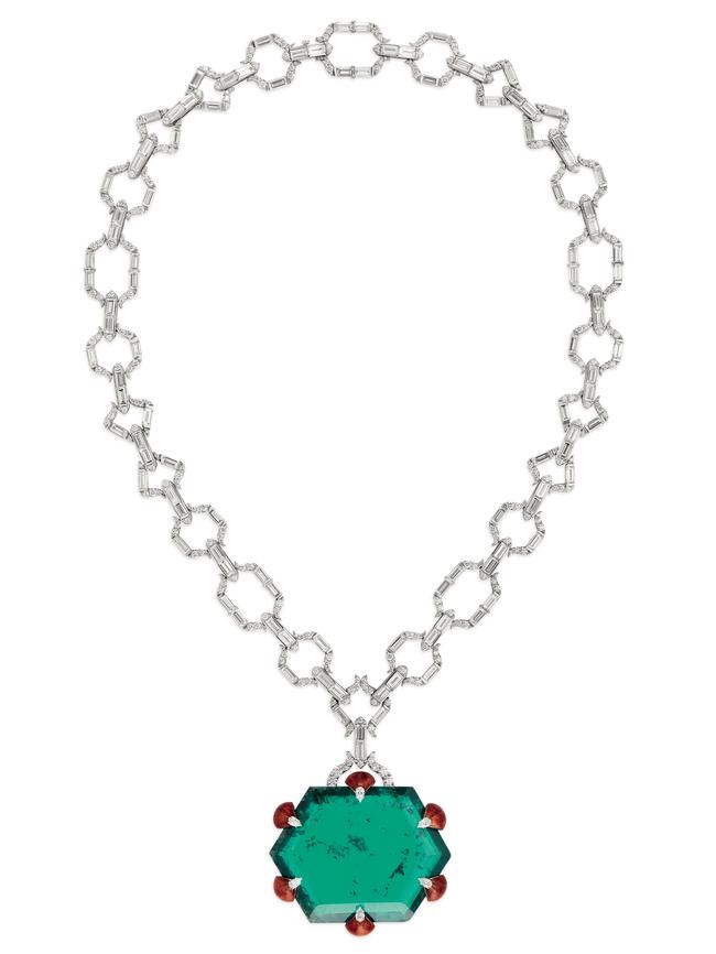 Piece by Alessandro Michele for Gucci latest high jewellery collection.