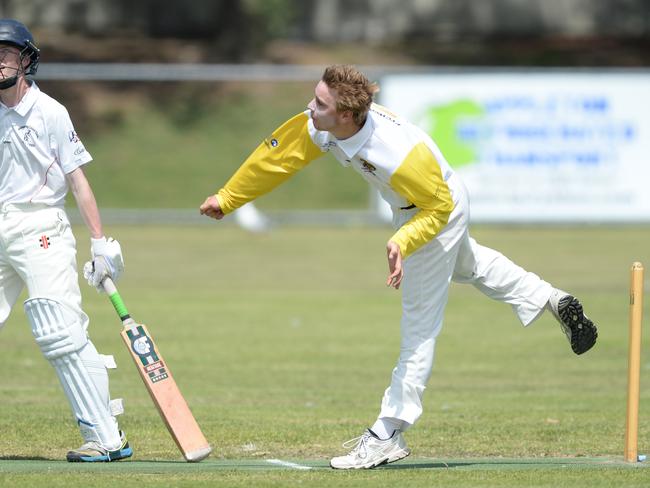 Frankston YCW spinner Levi Mcloughlin-Dore. Picture: Chris Eastman